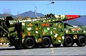 Pakistans "Shaheen" missile
