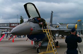 US Air Force (USAF) F-16 at the ILA2006 Air Show