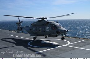 NH-90 landing on FS Mistral