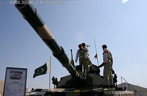 Al Zarrar tank - IDEAS 2006, Pakistan