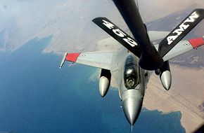 Egyptian F-16D Air-refueling