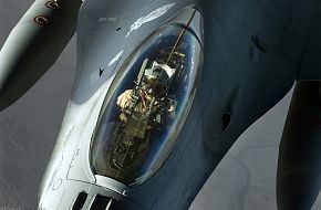 F-16 Fighting Falcon - US Air Force