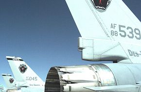 F-16 preflight inspection
