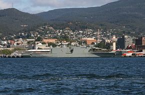 HMAS Manoora L51 in Hobart 23 March 2010