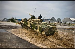 BMD-4 water crossing