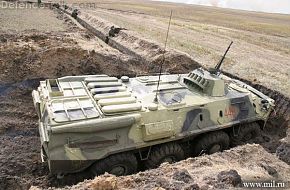 BTR-80 in cover 1