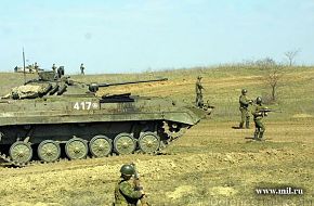 BMP-2 with infantry