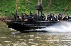 US Navy Special Boat Team 22 (SBT-22)