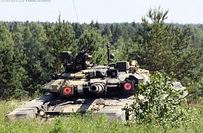 T-90A with Shtora lit