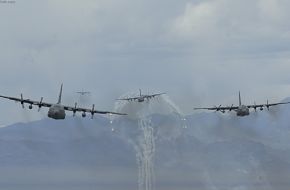 C-130 pilots participate in exercise