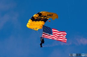 US Army Golden Knights Parachute Demonstration Team