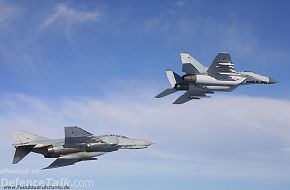 Mig-29 in formation with a F-4F-Phantom
