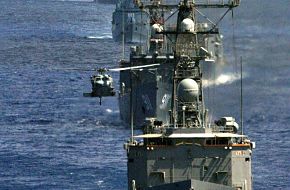 Bright Star 2005 - PNS Tariq - USS Ingraham and Egyptian Frigates