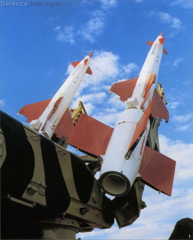 5V27DE missile
