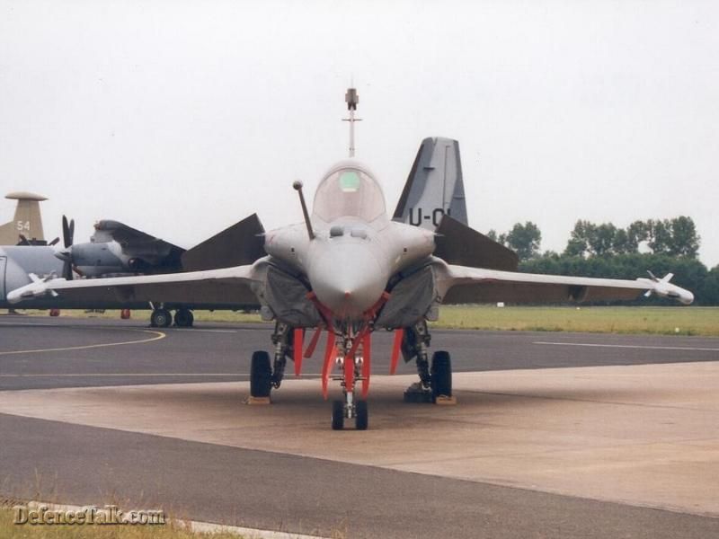Dassault Rafale B 01