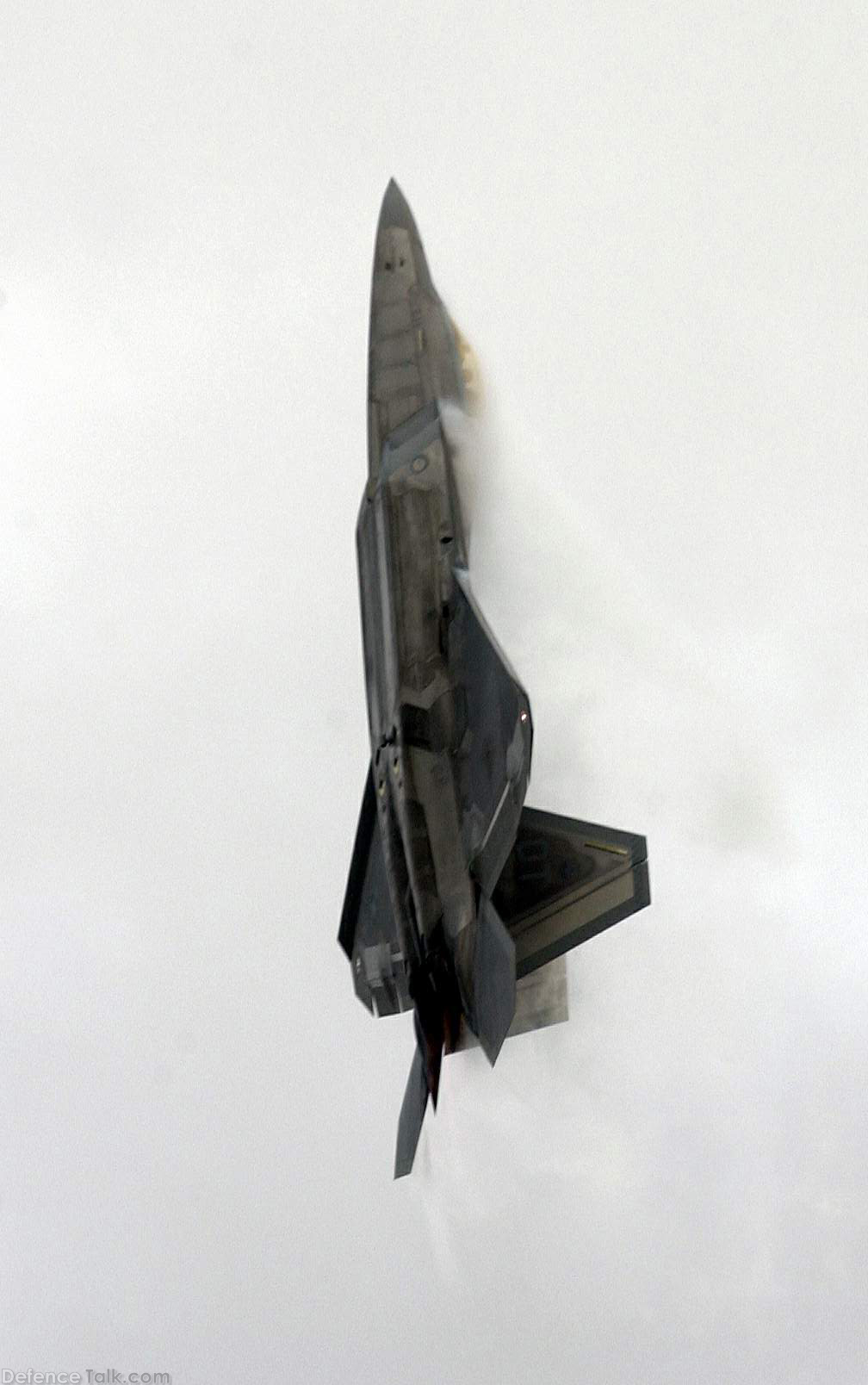 F-22 Raptor - Stealth Fighter Aircraft, US Air Force