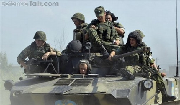 Russian troops, BMD-2