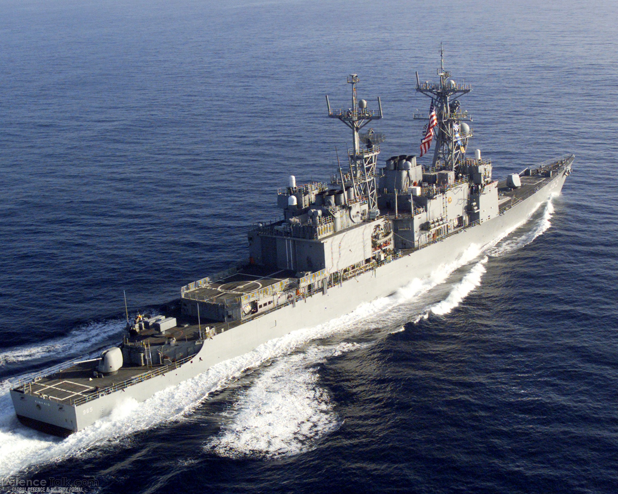 Spruance-class destroyer USS Kinkaid (DD 965) - US Navy