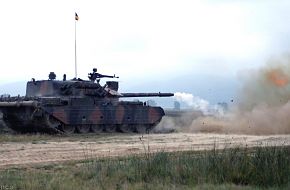 Romanian army live fire exercise