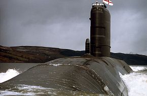 FLEET SUBMARINE HMS SPLENDID. FASLANE.