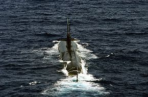 USS-Albuquerque-SSN-706-Attack submarine