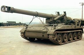 M110A2 Self-Propelled Howitzer