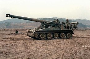 M110A2 Self-Propelled Howitzer