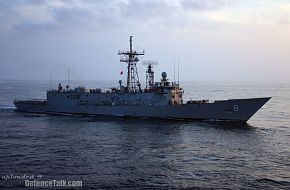 USS McInerney FFG 8