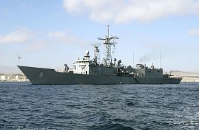 USS McInerney FFG 8