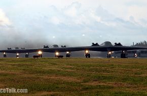 B-2 Spirit Bomber - US Air Force