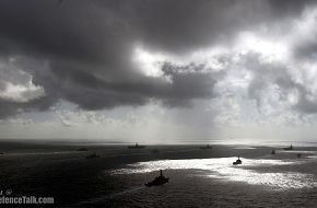 Valiant Shield 2006 - USS Ronald Reagan (CVN 76), USS Kitty Hawk (CV 63), a