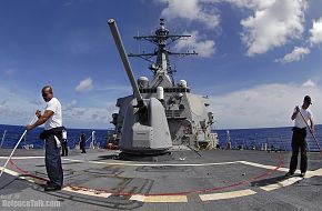 Valiant Shield 2006 - guided-missile destroyer USS Russell (DDG 59)