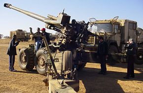 GV5 155 mm howitzer - South African Army