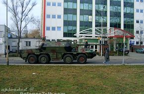 Dana wheeled 152mm self-propelled artillery - Polish Army