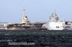 LHD FS Mistral passes laid up FS Clemenceau