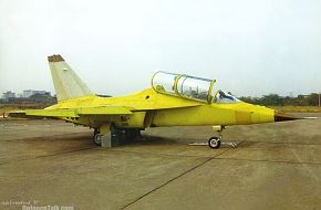 JL-15 (L-15) Falcon - People's Liberation Army Air Force