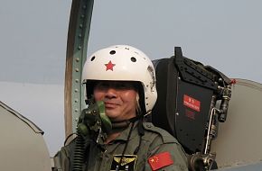 JL-15 (L-15) Falcon - People's Liberation Army Air Force