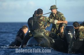 Explosive Ordnance Disposal - RIMPAC 2006