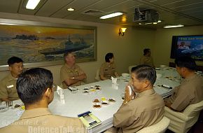 CCTF Admirals and Generals visit RIMPAC Units - RIMPAC 2006