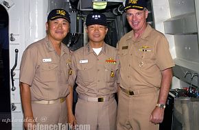 CCTF Admirals and Generals visit RIMPAC Units - RIMPAC 2006