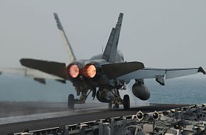 F-18 Hornet - Fighter Jet Wallpapers