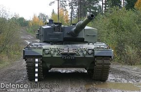 Leopard2A4 Tank - Finnish Army