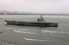 USS Ronald Reagan (CVN 76) - US Navy