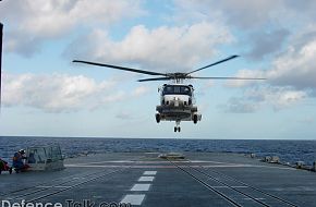 JMSDF SH-60J lands - Japanese Navy, Rimpac 2006