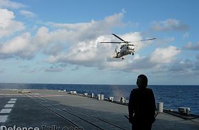 JMSDF SH-60J departs - Japanese Navy, Rimpac 2006