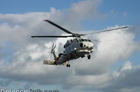 JMSDF SH-60J in flight - Japanese Navy, Rimpac 2006