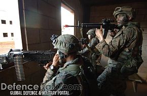 Marines provide security - Rimpac 2006, Naval Exercise