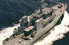 HMCS Glace Bay Kingston-class Maritime Coastal Defence Vessel MCDV