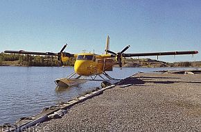 DHC Twin Otter STOL transport