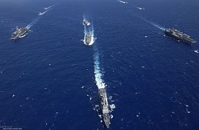 USS Kitty Hawk (CV 63) - US Navy